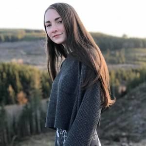 Meet your Posher, Skylar